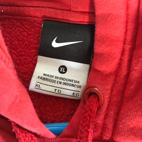 Nike Sweater - Picture 2 of 2